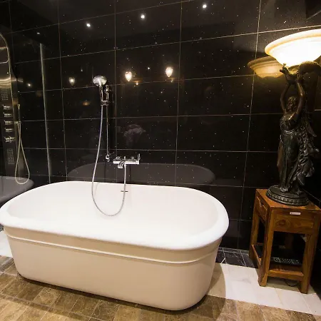 Chateau Clemenceau Apartment *